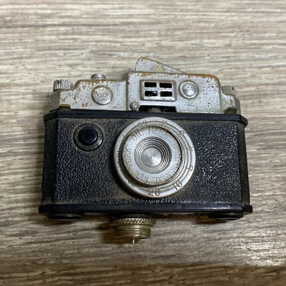 Vintage 1940s Occupied Japan Camera Lighter NO Tripod
